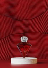 Eye of Love Matchmaker Red Diamond 30ml - feromonový parfém pro LGBT přitahující ženy